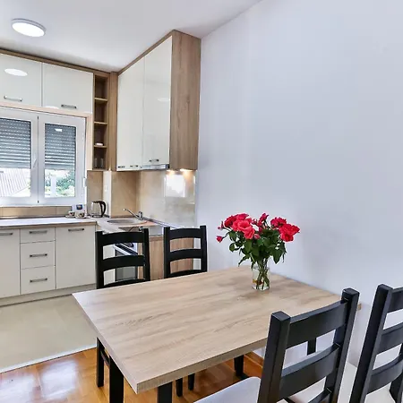 Apartment Montesun Dario *